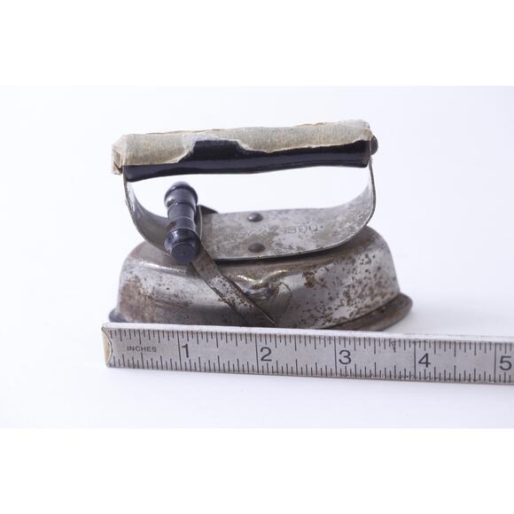 Antique Sad Iron, May 22 1900, Rustic, Household, Historical, Collectible - Picture 4 of 4